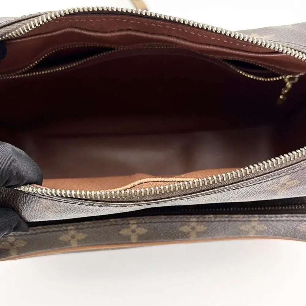 Louis Vuitton Women Pre-Loved Bag Very Good Condition